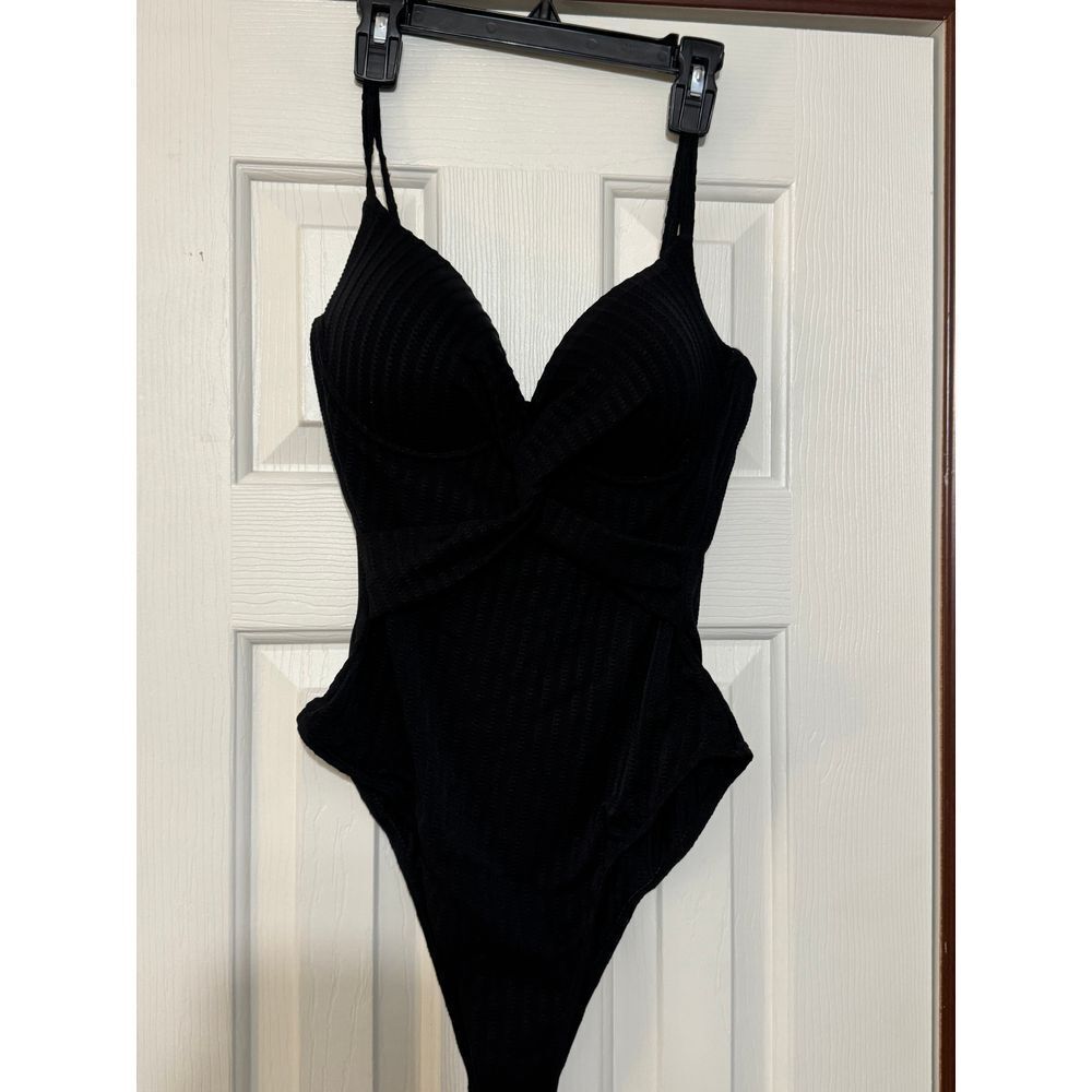 Willast Feifei Black One Piece Swimsuit with Tie in Back